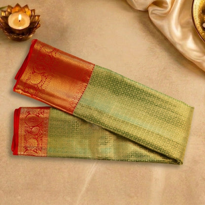 Kalyanam- Pistachio Red