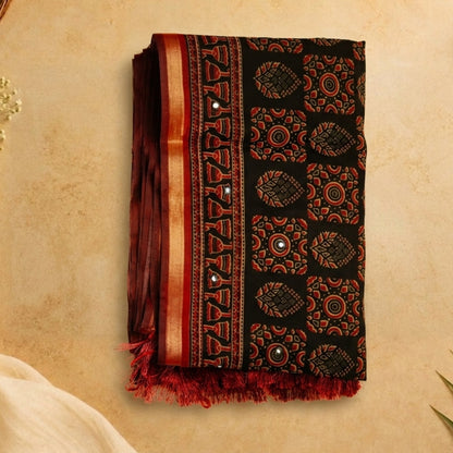 Chandani- Black and red pallu