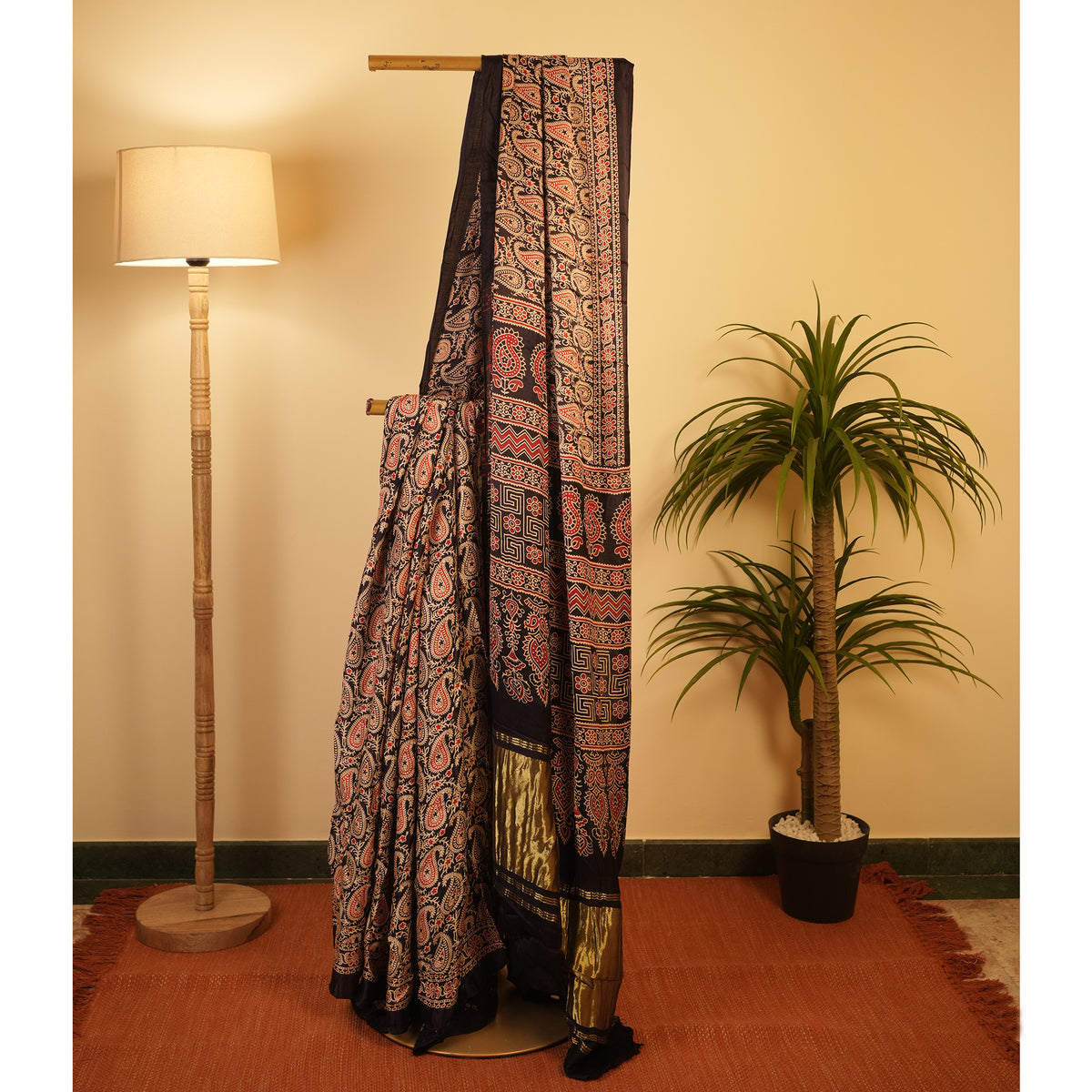 Noor- Paisley- Indigo