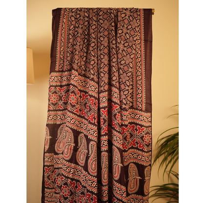 Noor- Jamuni-Phooldaar