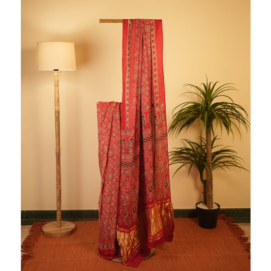 Noor- e-Laal- ishq